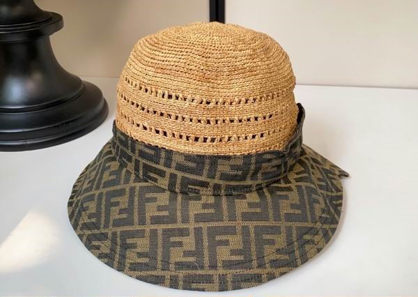 Fendi top hat dx28